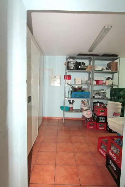 Local comercial en Mala — 3