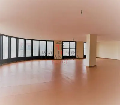 Local comercial en Arrecife Centro — 4