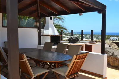Villa en Playa Blanca — 2