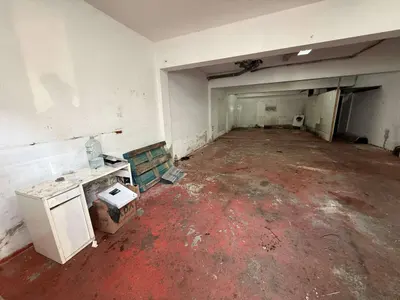 Local comercial en Titerroy (santa Coloma) — 5