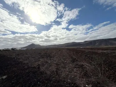Parcela/Finca en Guatiza — 3