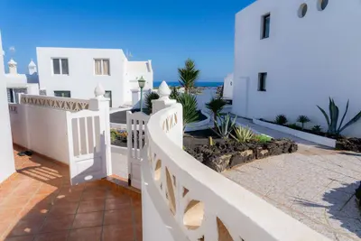 Apartamento en Los Cocoteros — 2