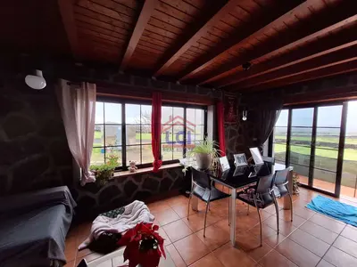 Casa en La Villa — 2