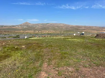 Parcela en Tahiche — 3