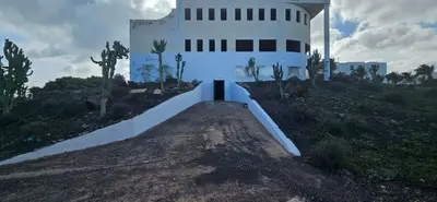 Local comercial en Costa Teguise — 3