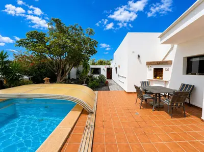 Villa en Playa Blanca — 2