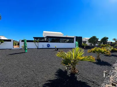 Chalet en Playa Blanca — 2