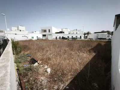 Parcela en San Bartolome — 2