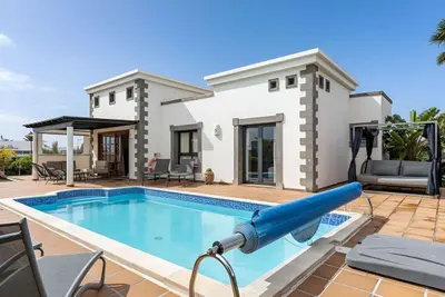 Villa Playa Blanca (2)